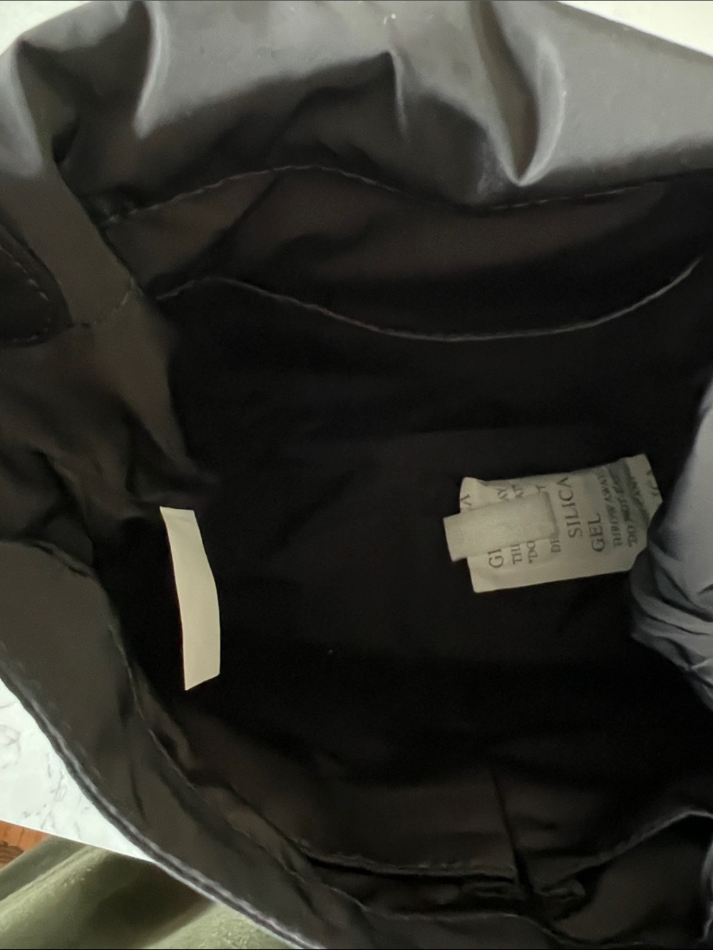 Marc Jacobs Black Nylon Crossbody with Gold Hardware - Picture 5 of 5